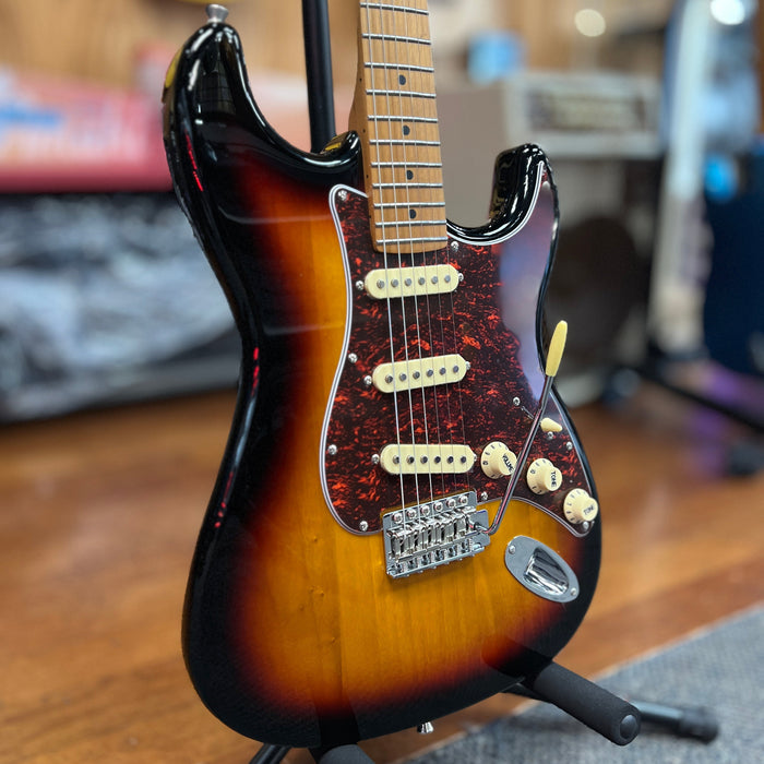 JET Guitars JS-300 SB Solidbody Strat-style - Sunburst, Roasted Maple Neck