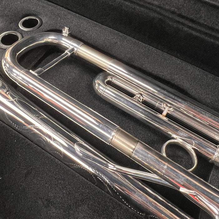 Strauss Imperial 99X Professional Trumpet Outfit, Silver, Reverse Leadpipe