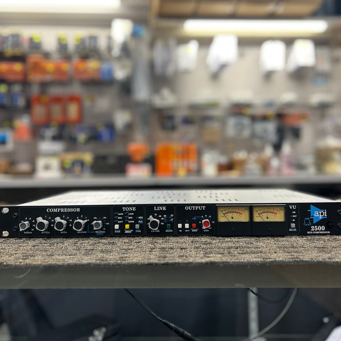 USED API 2500 Stereo Buss Compressor