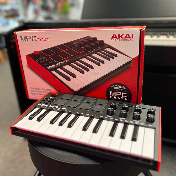 USED Akai MPK Mini 3 Keyboard Midi Controller w/ Box