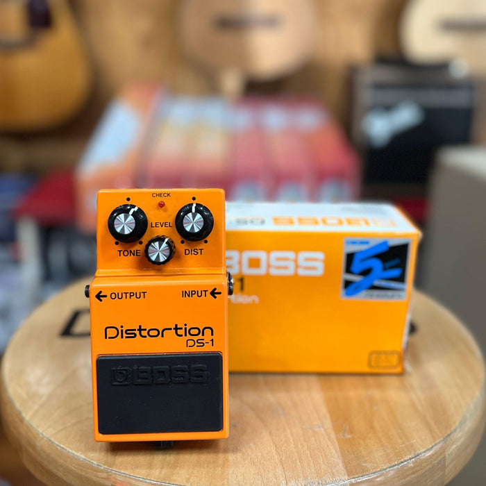 USED BOSS DS-1 Distortion Pedal w/ Box