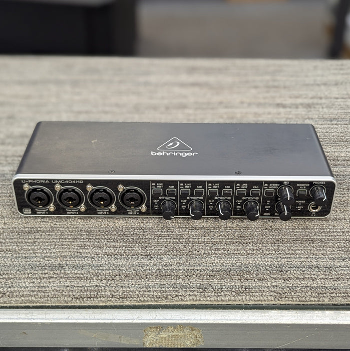 USED Behringer U-Phoria UMC404HD 4x4 USB Audio Interface