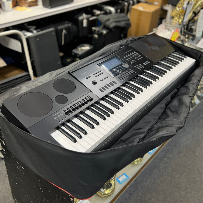 USED Casio WK-7600 Keyboard w/ Bag