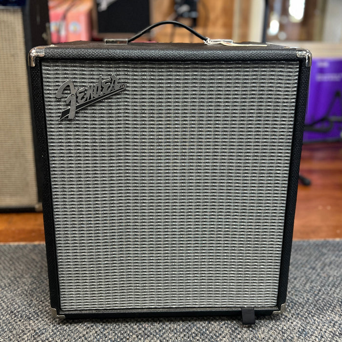 USED Fender Rumble 100 Bass Amplifier