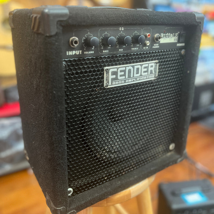 USED Fender Rumble 15 Bass Amplifier