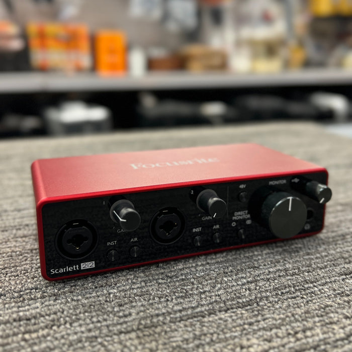 USED Focusrite Scarlett 2i2 Gen 3 Audio Interface