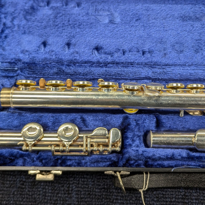 USED Gemeinhardt 2SP Flute Outfit (Serial #J27291)