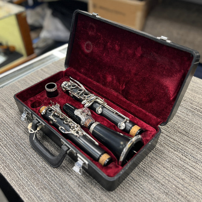 USED Jupiter CEC-635 Clarinet Outfit