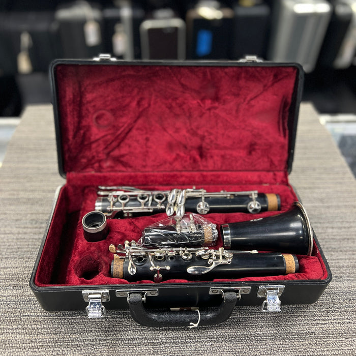 USED Jupiter JCL-635 Student Clarinet Outfit (N82823)