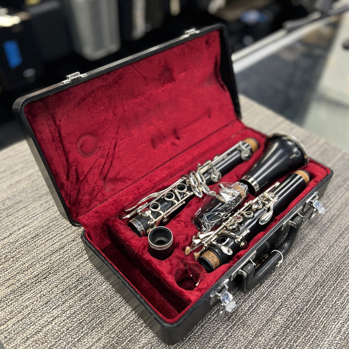 USED Jupiter JCL-635 Student Clarinet Outfit (N82823)