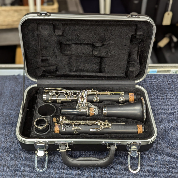 USED Jupiter JCL700N Bb Clarinet Outfit (DE53086)