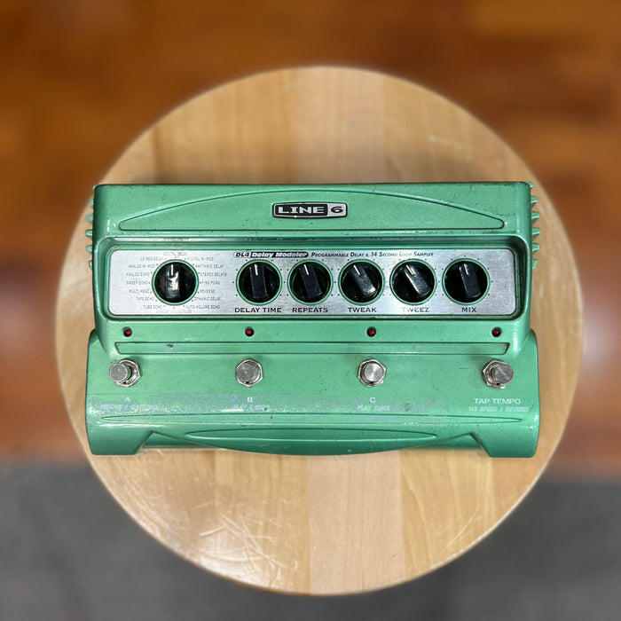 USED Line 6 DL4 Delay Pedal