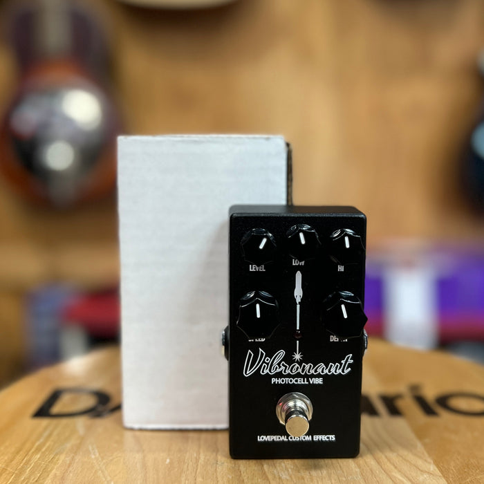 USED Lovepedal Vibronaut Photocell Vibe Pedal