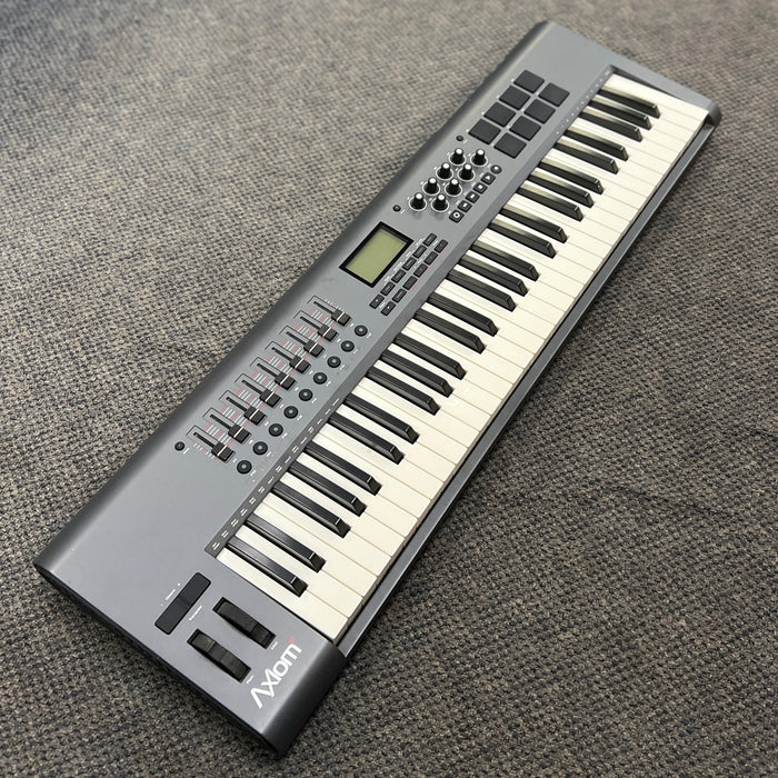 USED M-AUDIO Axiom 61 MIDI Keyboard Controller