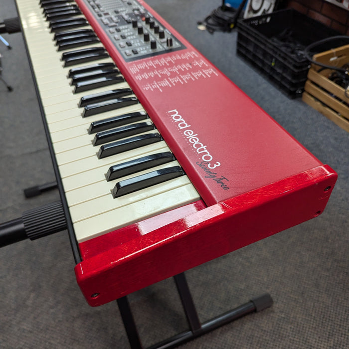 USED Nord Electro 3 SW73 Semi-Weighted 73-Key Digital Piano