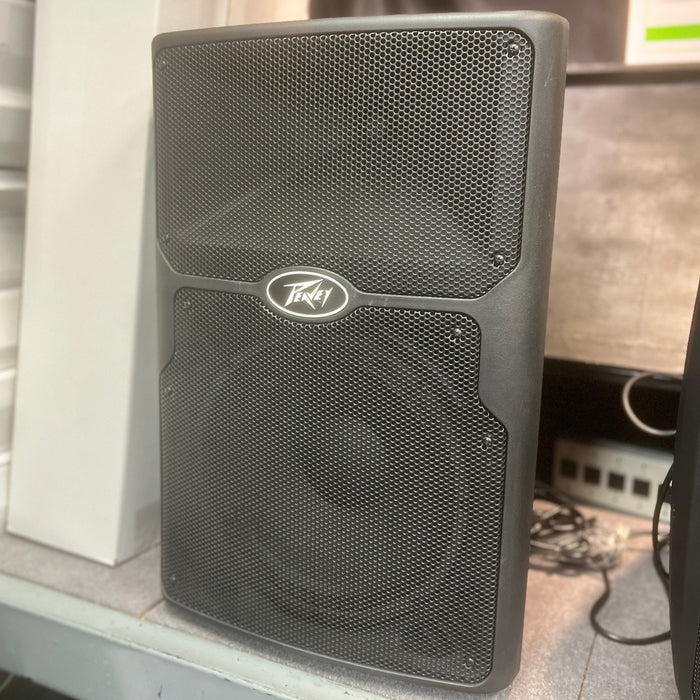 USED Peavey PVXp 12 DSP 830-Watt 12 inch Powered Speaker