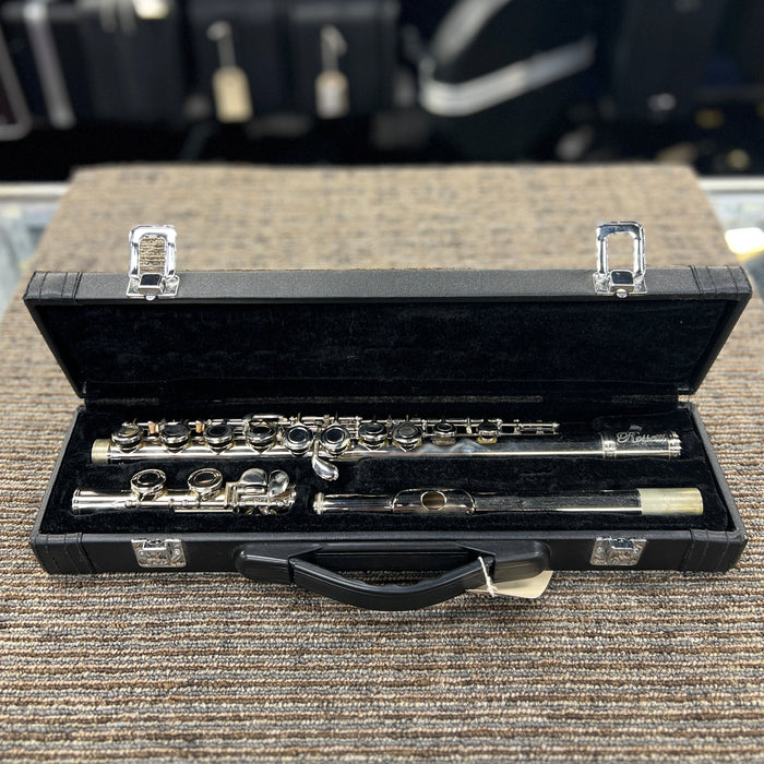 USED Rossetti  1152 Nickel Plated Student Flute Outfit (Serial #ST051718069)