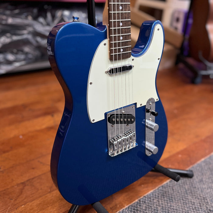 USED Squier Affinity Series Telecaster Electric Guitar, Lake Placid Blue