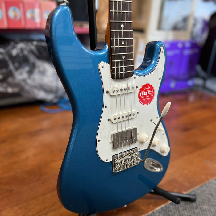 USED Squier Limited Edition Classic Vibe '60s Stratocaster HSS Electric Guitar, Lake Placid Blue