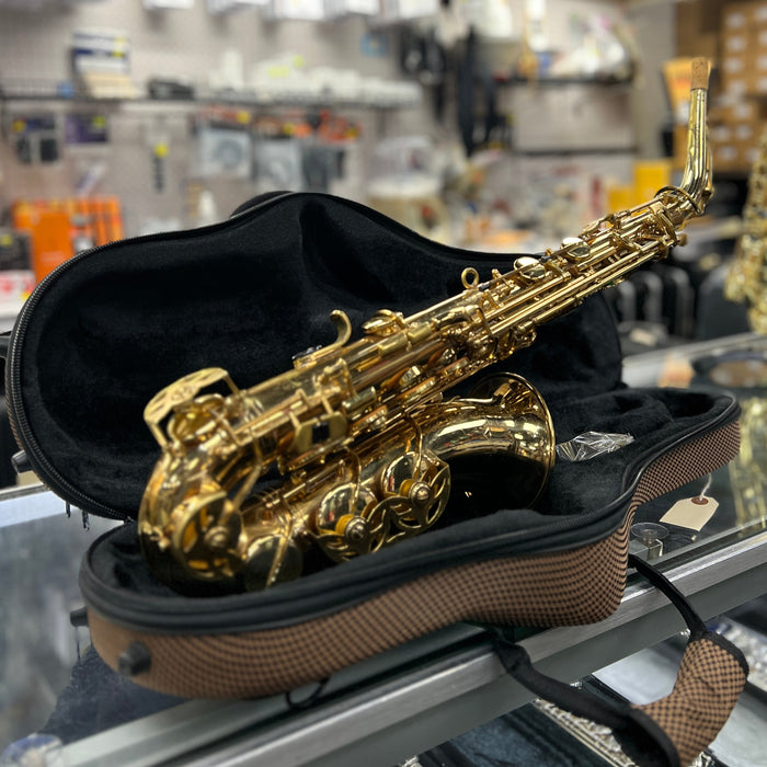 USED Vito Alto Saxophone Outfit, Taiwan, Serial (91603)