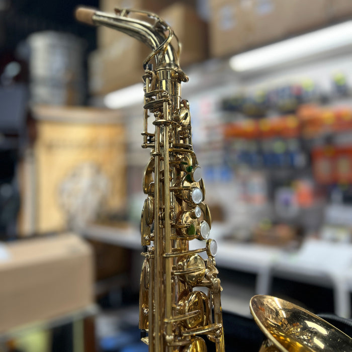 USED Vito Alto Saxophone Outfit, Taiwan, Serial (91603)